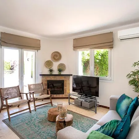 2005 Freser Al Canal 6 Personas By Homeselectspain Villa