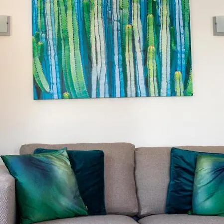 2005 Freser Al Canal 6 Personas By Homeselectspain Empuriabrava