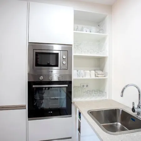 2005 Freser Al Canal 6 Personas By Homeselectspain Villa Empuriabrava