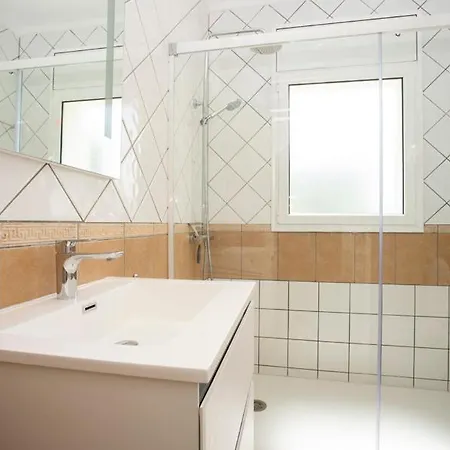 Villa 2005 Freser Al Canal 6 Personas By Homeselectspain *