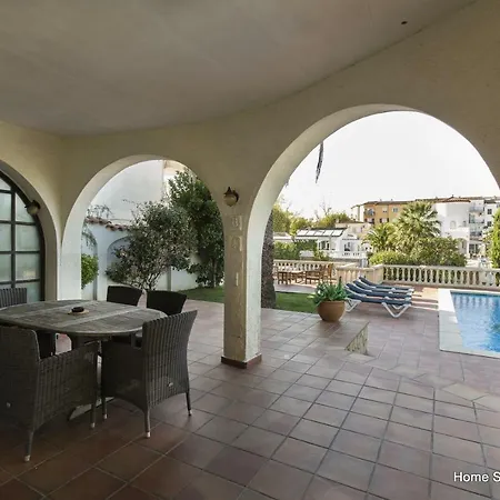 2005 Freser Al Canal 6 Personas By Homeselectspain Villa *
